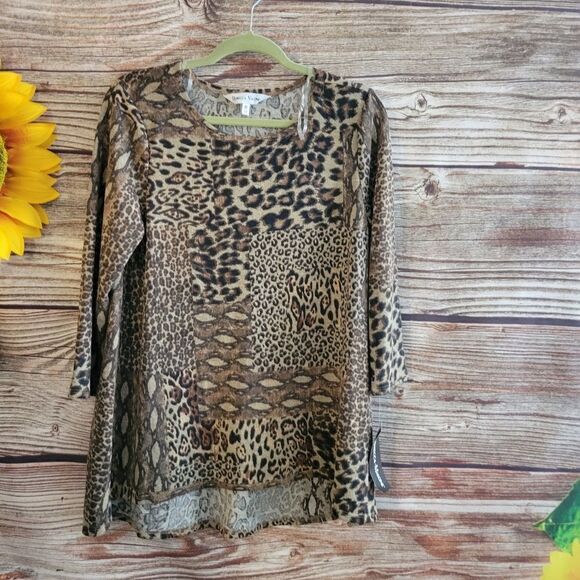 Rebecca Malone long sleeve top Women's medium animal print NWT - Picture 1 of 7